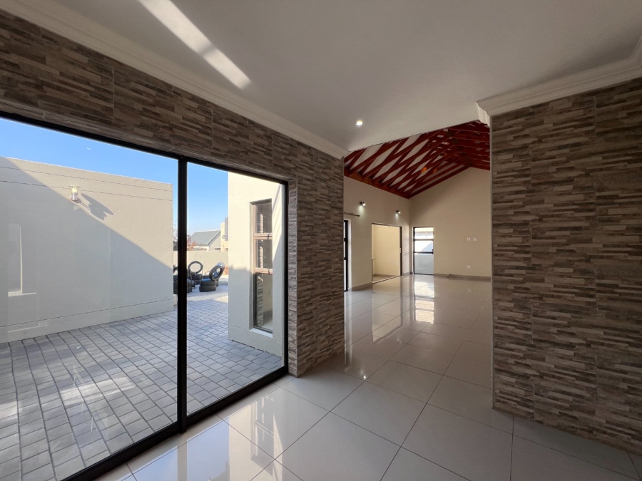 3 Bedroom Property for Sale in Leloko Lifestyle Estate North West